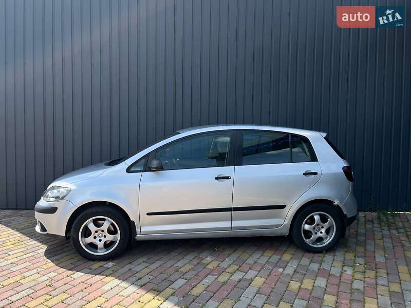 Хетчбек Volkswagen Golf Plus 2008 в Харкові