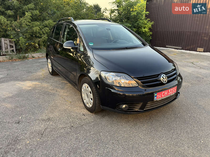 Хетчбек Volkswagen Golf Plus 2008 в Запоріжжі