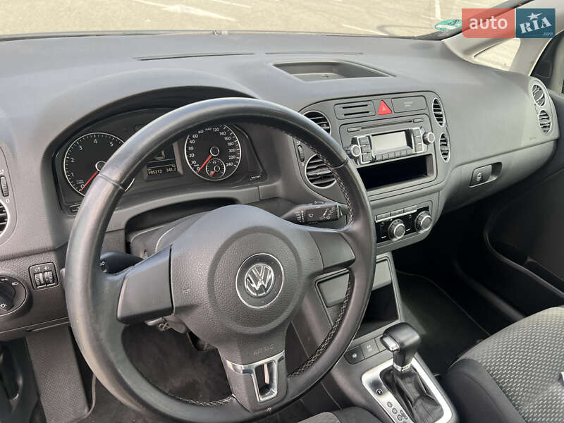 Хэтчбек Volkswagen Golf Plus 2009 в Киеве