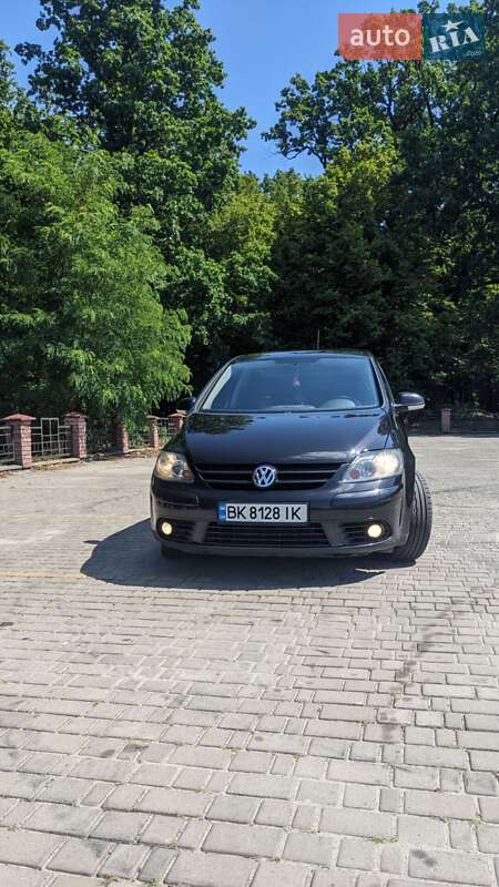 Хетчбек Volkswagen Golf Plus 2007 в Володимирці фото Хетчбек Volkswagen Golf Plus 2007 в Володимирці