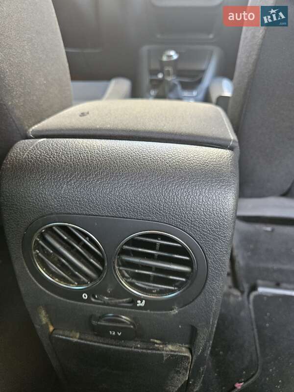 Хетчбек Volkswagen Golf Plus 2013 в Києві фото 31 Хетчбек Volkswagen Golf Plus 2013 в Києві