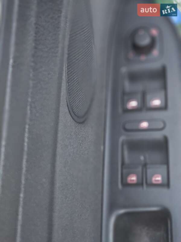 Хетчбек Volkswagen Golf Plus 2013 в Києві фото 18 Хетчбек Volkswagen Golf Plus 2013 в Києві