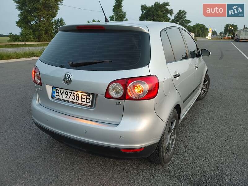 Хетчбек Volkswagen Golf Plus 2005 в Ромнах
