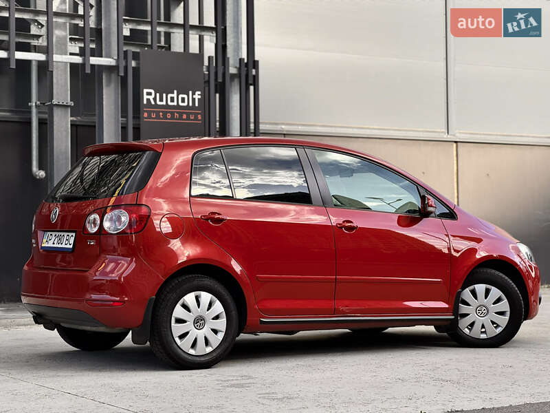 Хетчбек Volkswagen Golf Plus 2010 в Києві