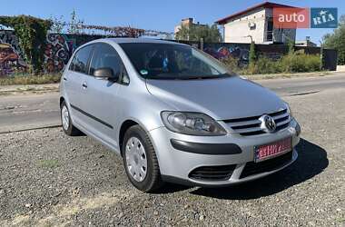 Хэтчбек Volkswagen Golf Plus 2006 в Киверцах