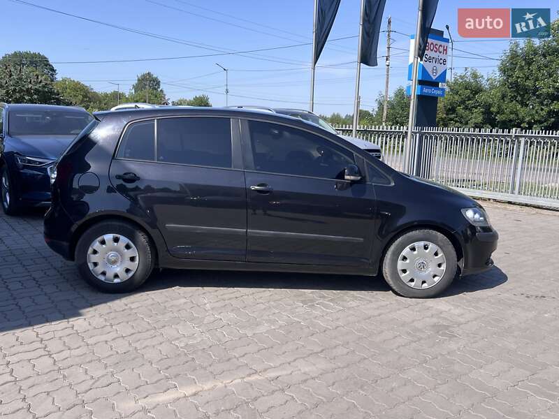 Хетчбек Volkswagen Golf Plus 2006 в Нововолинську