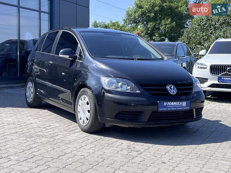 Хетчбек Volkswagen Golf Plus 2006 в Нововолинську