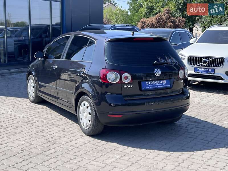 Хетчбек Volkswagen Golf Plus 2006 в Нововолинську