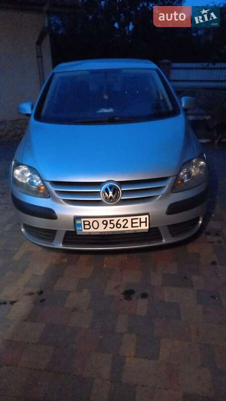 Хетчбек Volkswagen Golf Plus 2005 в Зборові