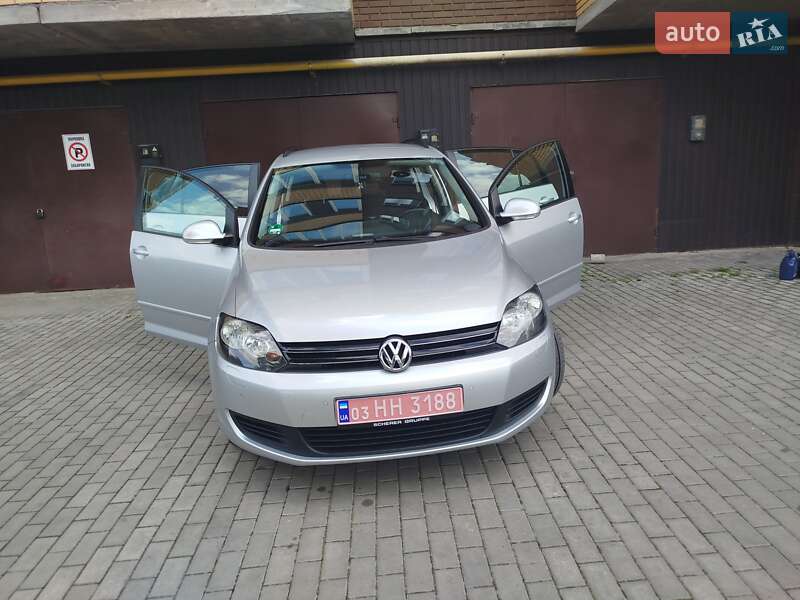 Хетчбек Volkswagen Golf Plus 2009 в Хмельницькому