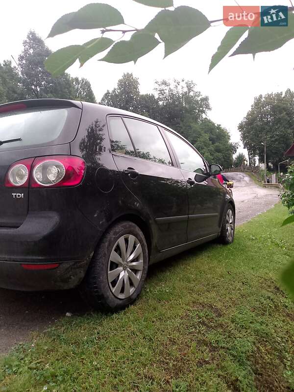 Хэтчбек Volkswagen Golf Plus 2005 в Мукачево