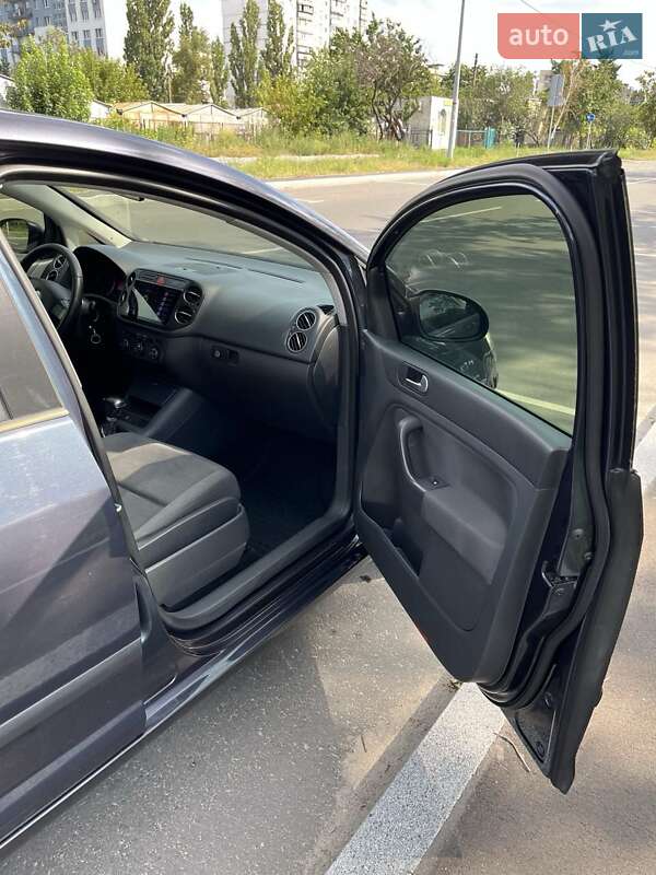 Хэтчбек Volkswagen Golf Plus 2007 в Киеве фото 7 Хэтчбек Volkswagen Golf Plus 2007 в Киеве