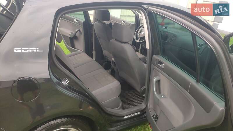 Хэтчбек Volkswagen Golf Plus 2006 в Киеве фото 4 Хэтчбек Volkswagen Golf Plus 2006 в Киеве