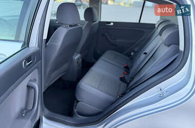 Хэтчбек Volkswagen Golf Plus 2008 в 