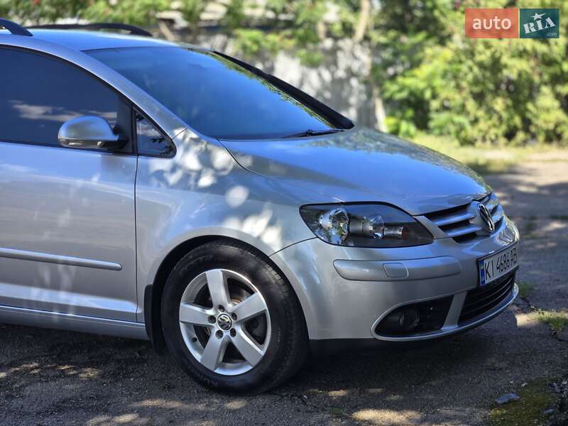 Хэтчбек Volkswagen Golf Plus 2008 в Еланце