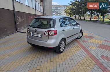 Хэтчбек Volkswagen Golf Plus 2005 в 