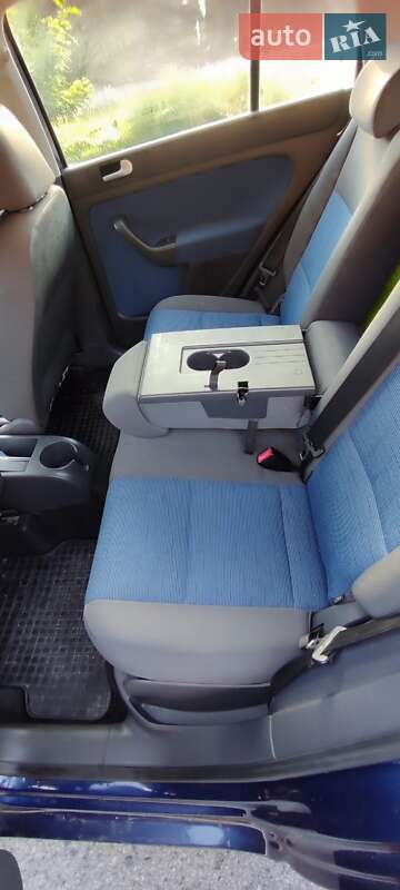 Хэтчбек Volkswagen Golf Plus 2006 в Ахтырке фото 27 Хэтчбек Volkswagen Golf Plus 2006 в Ахтырке