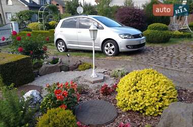 Хэтчбек Volkswagen Golf Plus 2010 в Галиче