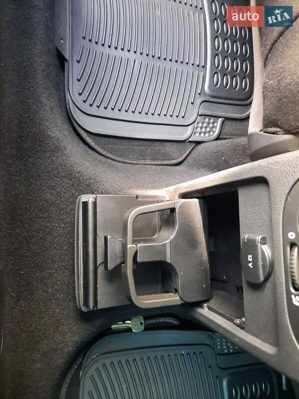 Хэтчбек Volkswagen Golf Plus 2010 в Хмельницком фото 13 Хэтчбек Volkswagen Golf Plus 2010 в Хмельницком