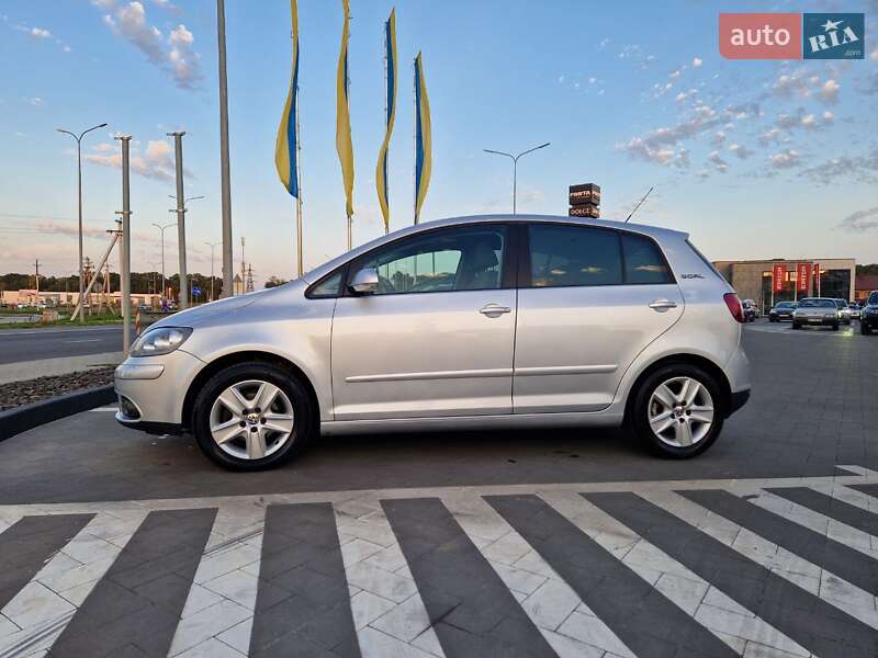 Хетчбек Volkswagen Golf Plus 2006 в Луцьку