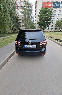 Хетчбек Volkswagen Golf Plus 2012 в 
