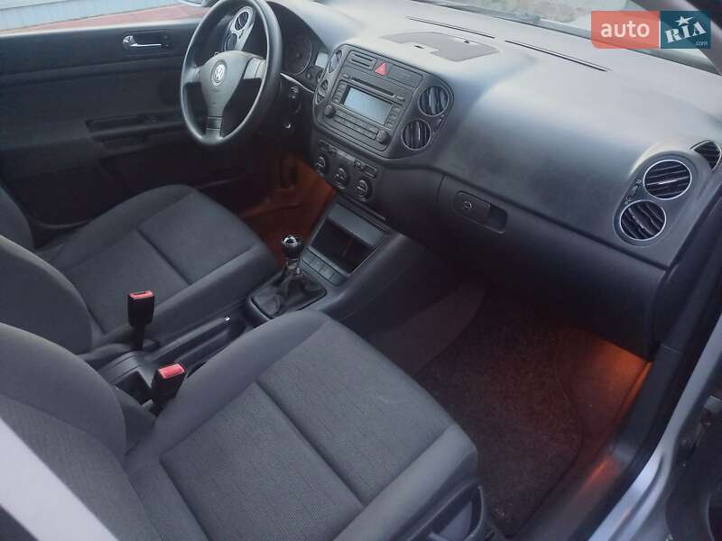 Хетчбек Volkswagen Golf Plus 2006 в Рівному