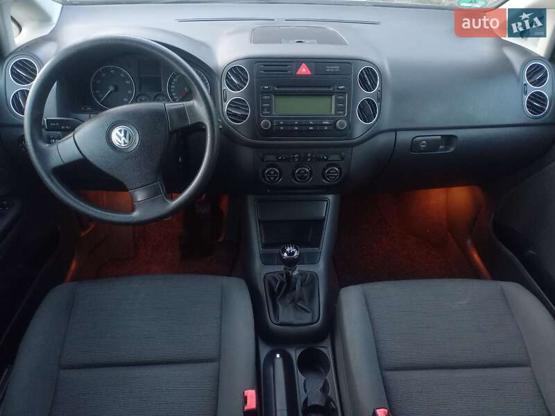 Хетчбек Volkswagen Golf Plus 2006 в Рівному