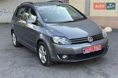 Хэтчбек Volkswagen Golf Plus 2011 в Каменском