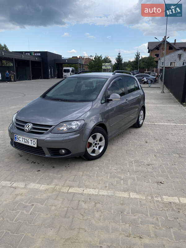 Хетчбек Volkswagen Golf Plus 2008 в Львові
