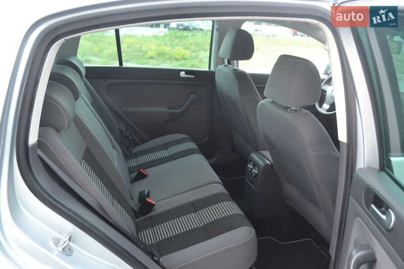 Хэтчбек Volkswagen Golf Plus 2008 в Виннице фото 32 Хэтчбек Volkswagen Golf Plus 2008 в Виннице