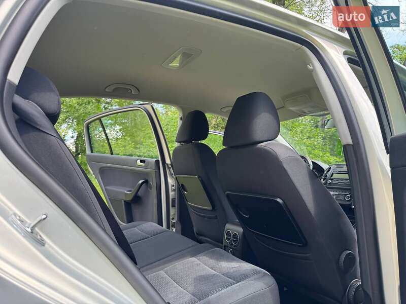 Хэтчбек Volkswagen Golf Plus 2010 в Полтаве фото 50 Хэтчбек Volkswagen Golf Plus 2010 в Полтаве