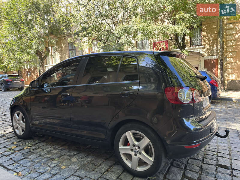 Хэтчбек Volkswagen Golf Plus 2006 в Черновцах