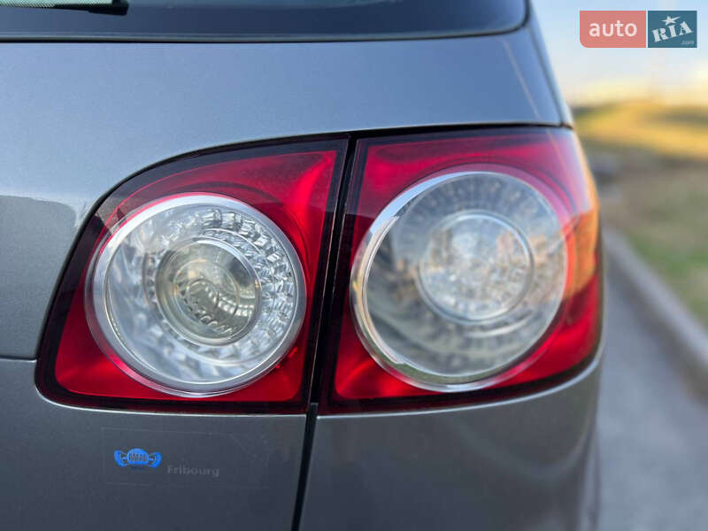 Хэтчбек Volkswagen Golf Plus 2008 в Киеве фото 49 Хэтчбек Volkswagen Golf Plus 2008 в Киеве