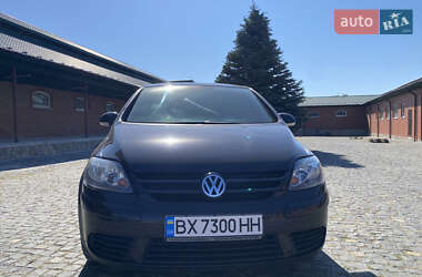 Хэтчбек Volkswagen Golf Plus 2006 в  фото 12 Хэтчбек Volkswagen Golf Plus 2006 в