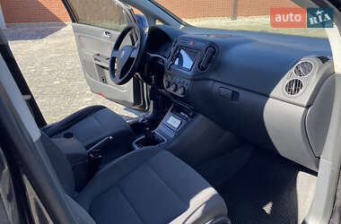 Хэтчбек Volkswagen Golf Plus 2006 в  фото 27 Хэтчбек Volkswagen Golf Plus 2006 в