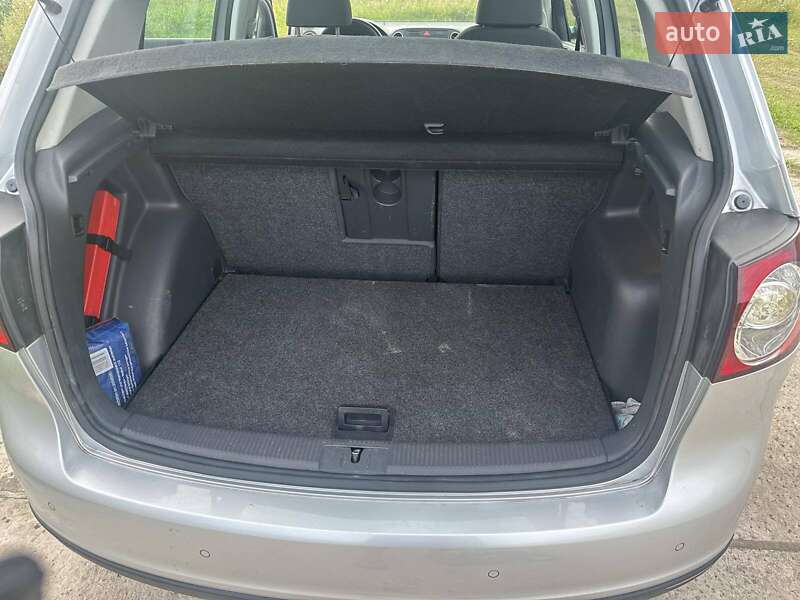 Хетчбек Volkswagen Golf Plus 2007 в Сарнах