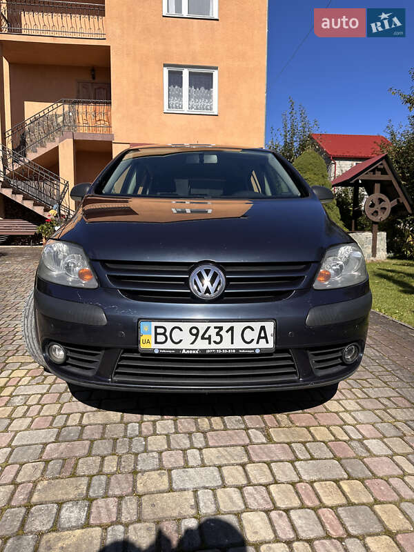 Хэтчбек Volkswagen Golf Plus 2009 в Дрогобыче