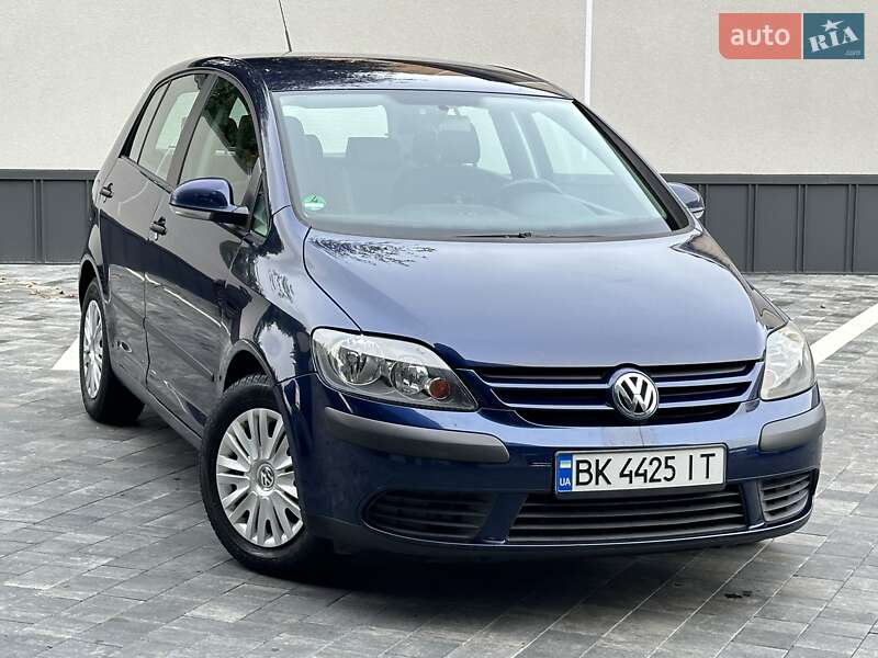 Хэтчбек Volkswagen Golf Plus 2005 в Ровно