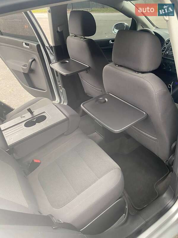 Хетчбек Volkswagen Golf Plus 2005 в Ємільчиному