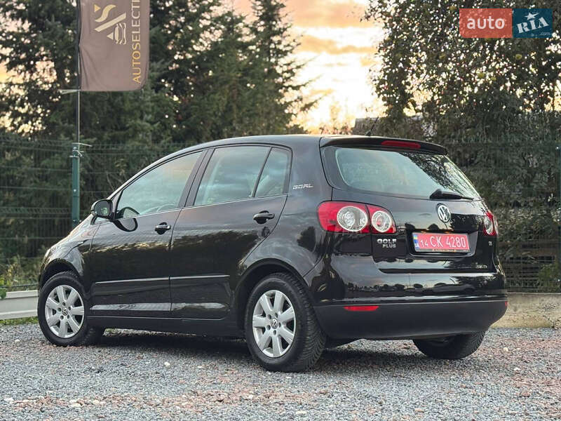 Хетчбек Volkswagen Golf Plus 2007 в Дрогобичі