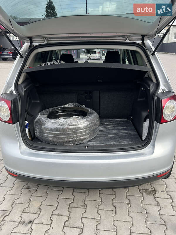 Хетчбек Volkswagen Golf Plus 2008 в Львові