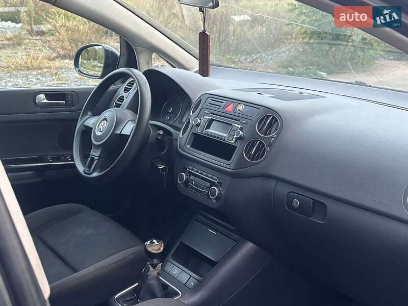 Хэтчбек Volkswagen Golf Plus 2009 в Коростене фото 3 Хэтчбек Volkswagen Golf Plus 2009 в Коростене