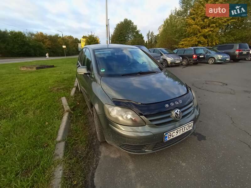 Хетчбек Volkswagen Golf Plus 2005 в Трускавці