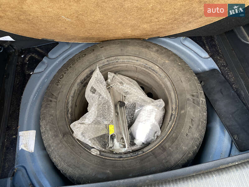 Хетчбек Volkswagen Golf Plus 2005 в Звягелі