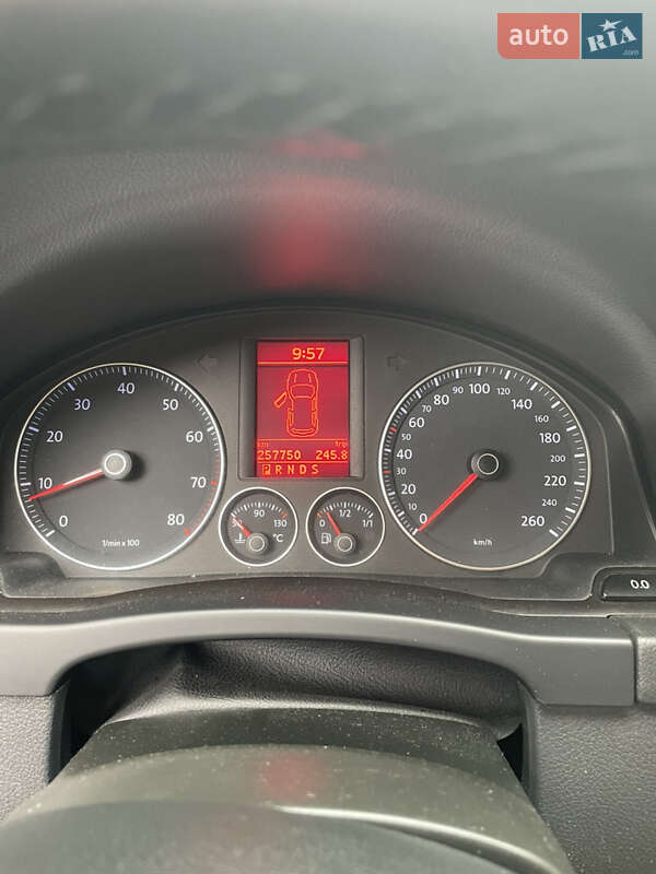 Хетчбек Volkswagen Golf Plus 2007 в Чернігові