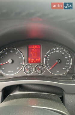 Хэтчбек Volkswagen Golf Plus 2007 в 