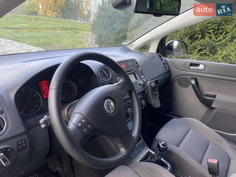 Хетчбек Volkswagen Golf Plus 2007 в Вознесенську фото 7 Хетчбек Volkswagen Golf Plus 2007 в Вознесенську