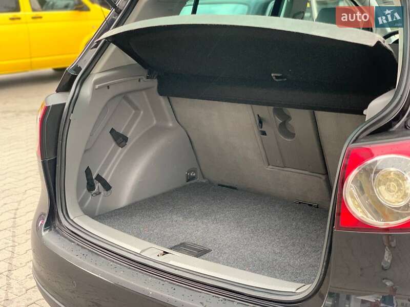 Хэтчбек Volkswagen Golf Plus 2006 в Вознесенске