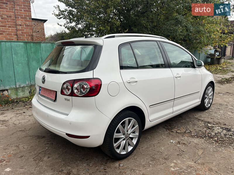 Хетчбек Volkswagen Golf Plus 2010 в Охтирці