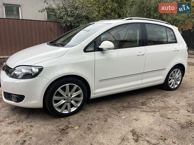 Хетчбек Volkswagen Golf Plus 2010 в Охтирці
